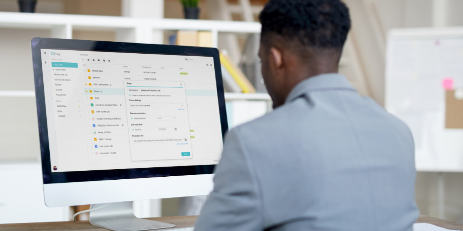 https://www.synology.cn/img/products/detail/RS2821RPplus/serving_remote_drive_cn.jpg https://www.synology.cn/img/products/detail/RS2821RPplus/serving_remote_drive_cn.jpg